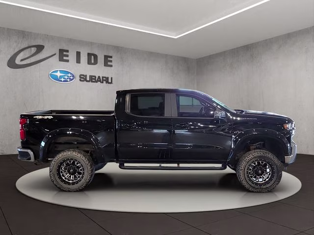 2020 Black Chevrolet Silverado 1500 LT 4X4 Truck