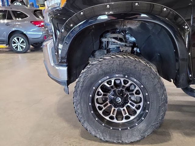 2020 Black Chevrolet Silverado 1500 LT 4X4 Truck