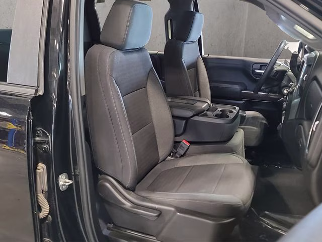 2020 Black Chevrolet Silverado 1500 LT 4X4 Truck