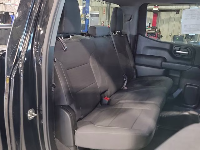 2020 Black Chevrolet Silverado 1500 LT 4X4 Truck