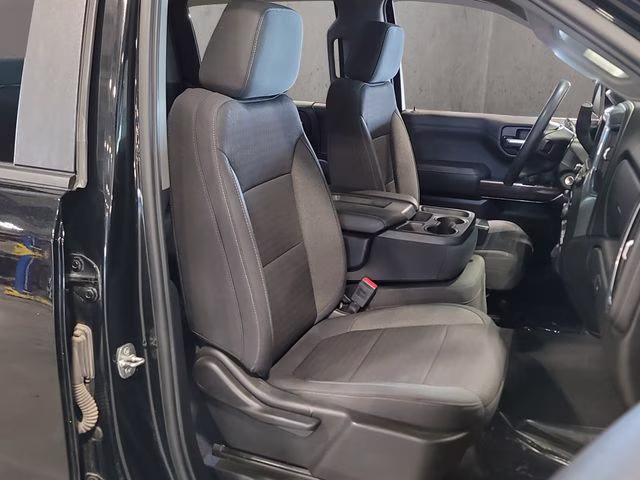 2020 Black Chevrolet Silverado 1500 LT 4X4 Truck