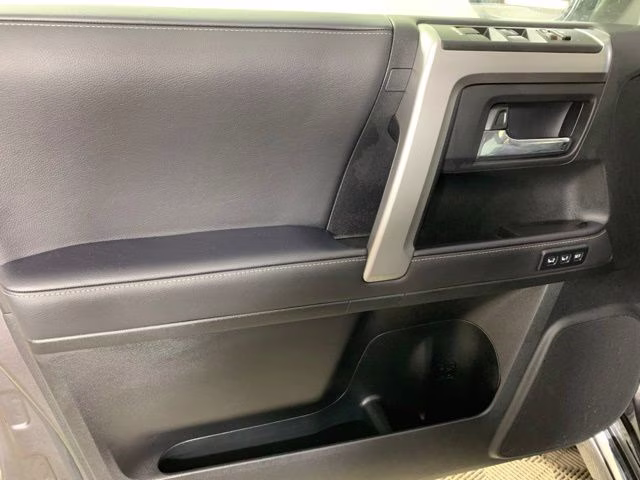 2023 Magnetic Gray Metallic Toyota 4Runner Limited 4X4 SUV