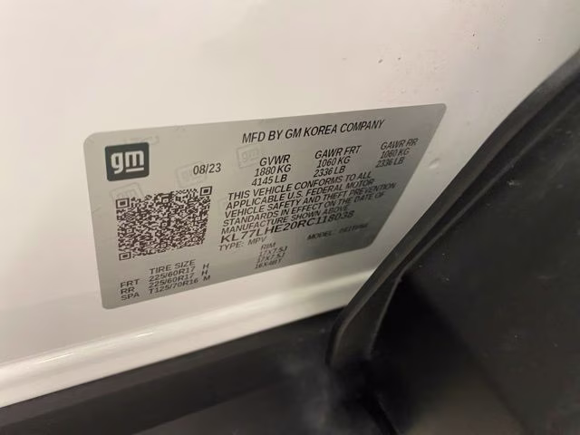 2024 Summit White Chevrolet Trax LT FWD SUV