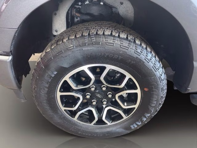 2023 Gray Metallic Ford F-150 XLT 4X4 Truck