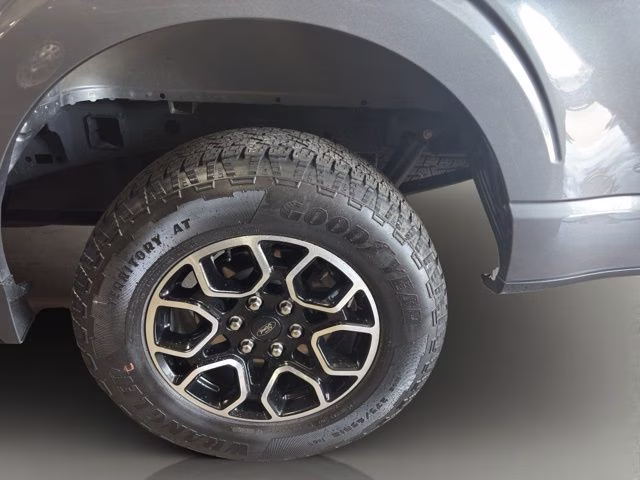2023 Gray Metallic Ford F-150 XLT 4X4 Truck