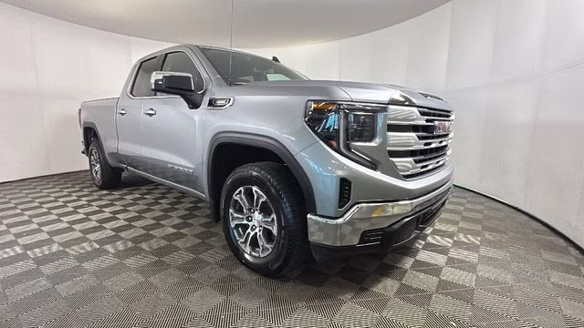 2026 Sterling Metallic GMC Sierra 1500 SLE RWD Truck