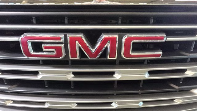 2026 Sterling Metallic GMC Sierra 1500 SLE RWD Truck