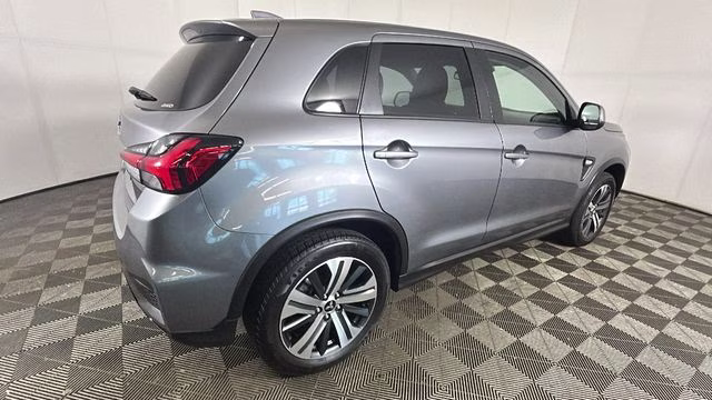 2024 Mitsubishi Outlander Sport 2.0 ES 4X4 SUV