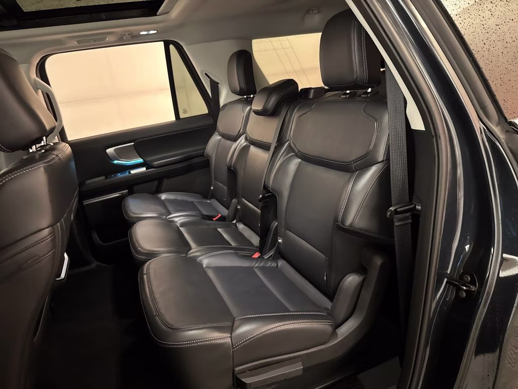 2025 Blue Metallic Ford Expedition Max Platinum 4X4 SUV
