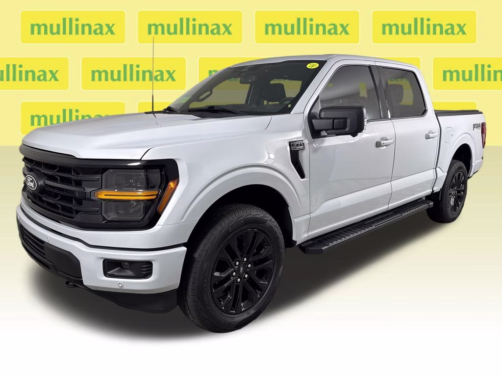 2025 White Metallic Ford F-150 XLT 4X4 Truck