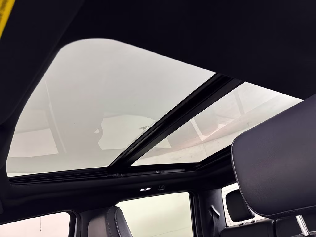 2025 White Metallic Ford F-150 XLT 4X4 Truck