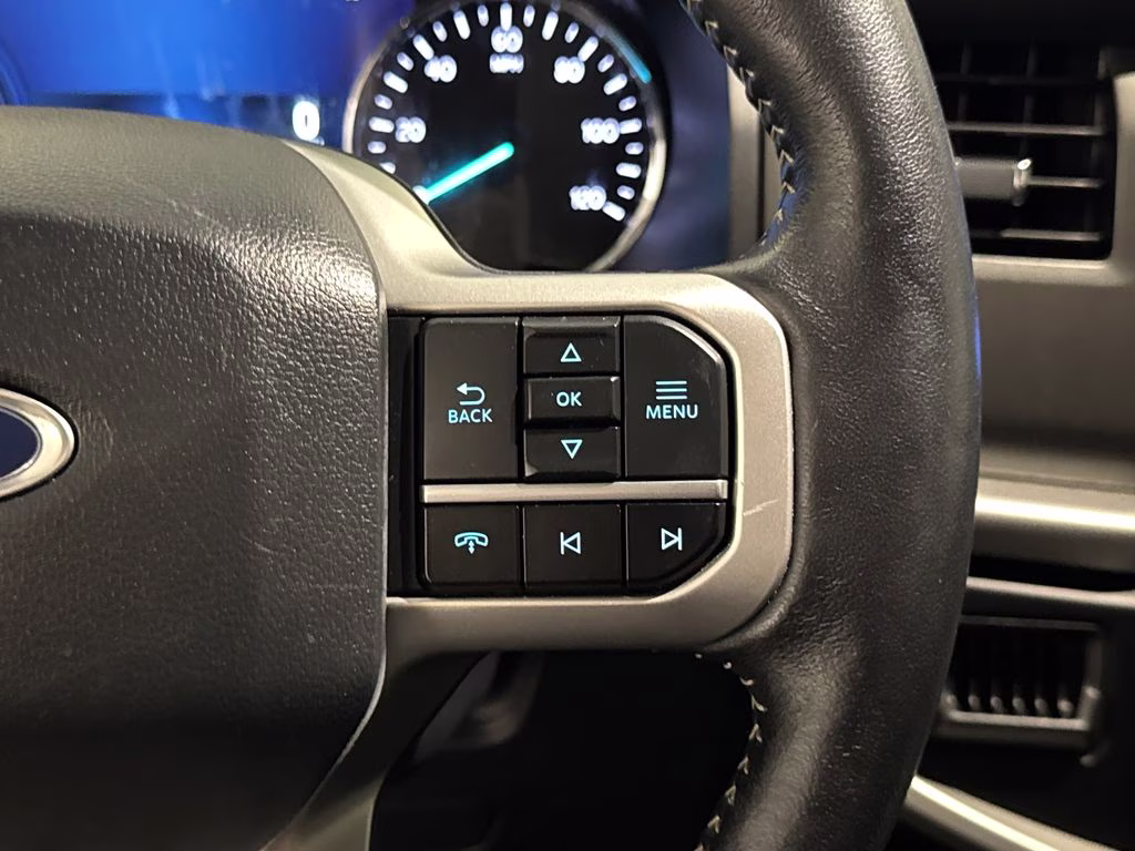 2024 Gray Metallic Ford Expedition Max XLT RWD SUV