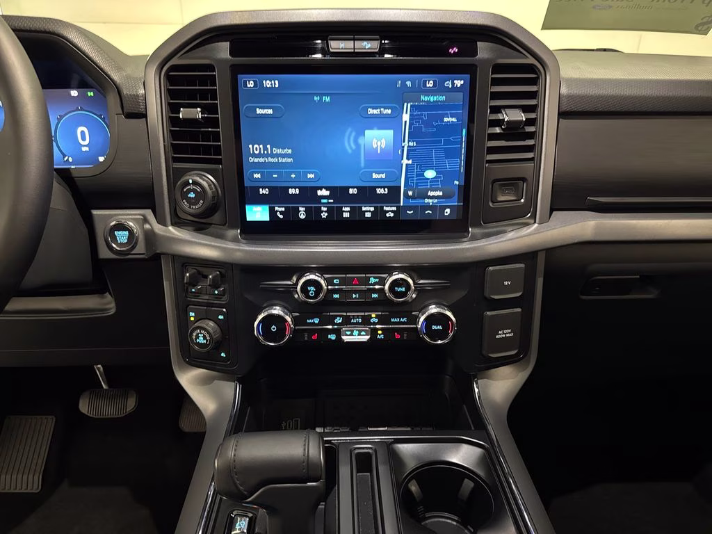 2025 White Metallic Ford F-150 XLT 4X4 Truck