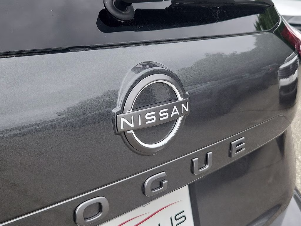 2026 Gun Metallic Nissan Rogue SV FWD SUV