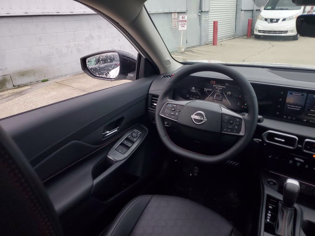 2026 Aspen White/Super Black Nissan Sentra SR FWD Sedan
