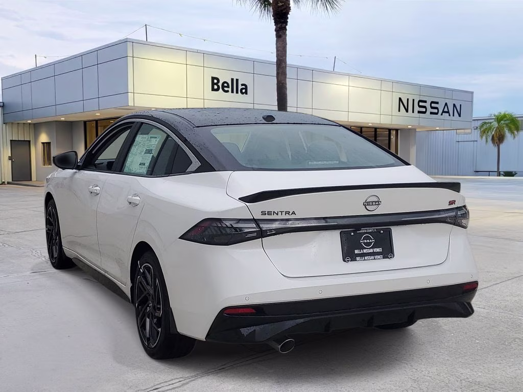 2026 Aspen White/Super Black Nissan Sentra SR FWD Sedan