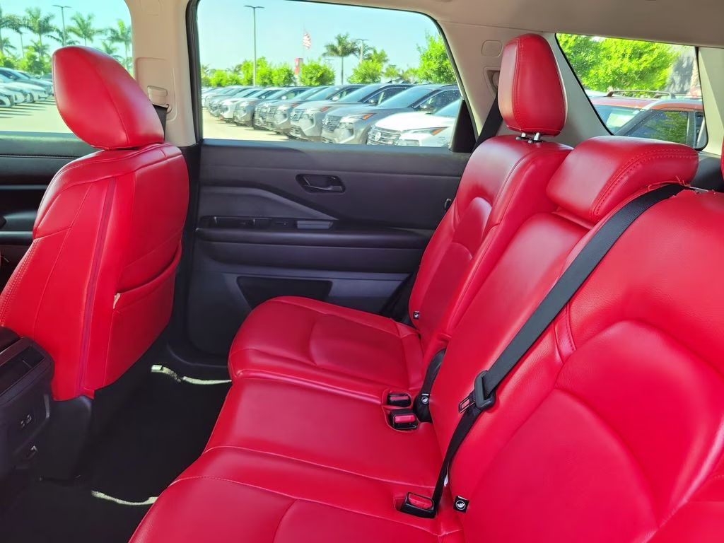 2023 Gun Metallic Nissan Pathfinder S 4X4 SUV