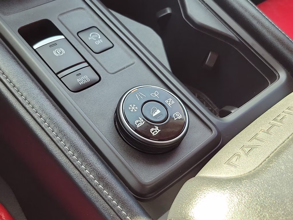 2023 Gun Metallic Nissan Pathfinder S 4X4 SUV
