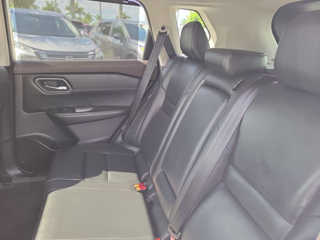 2021 Champagne Silver Metallic Nissan Rogue SL FWD SUV