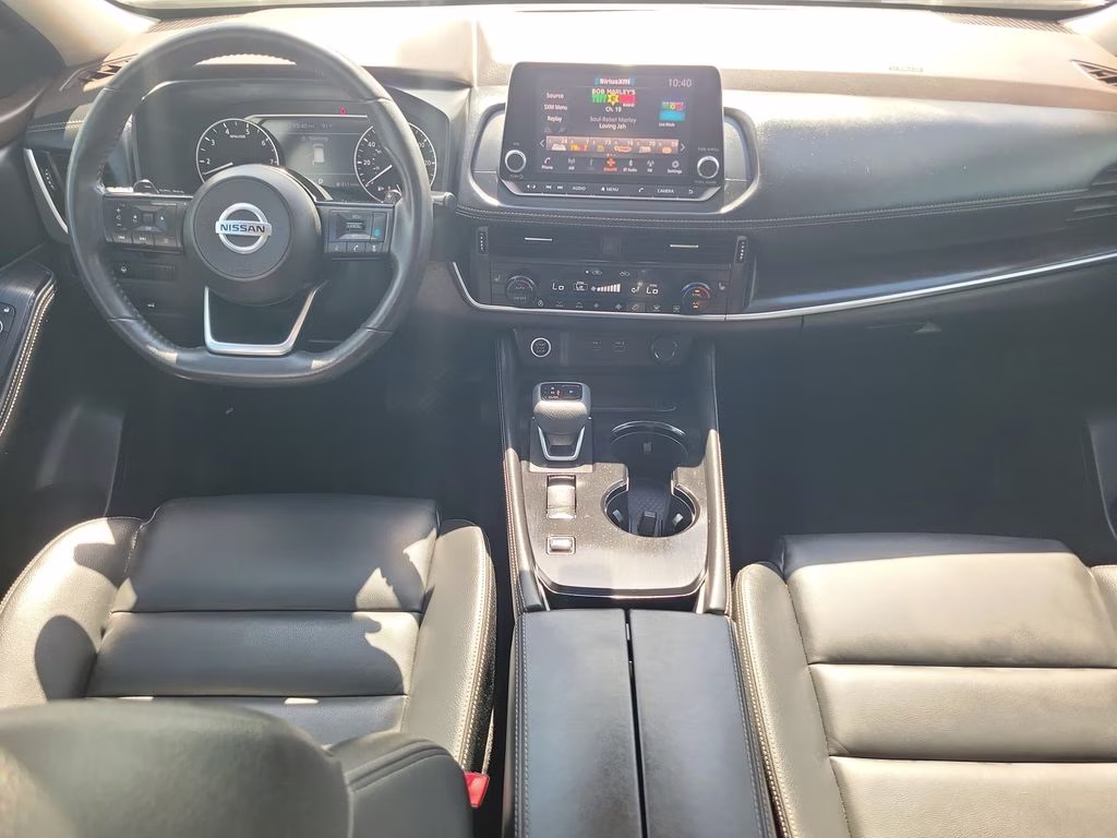 2021 Champagne Silver Metallic Nissan Rogue SL FWD SUV