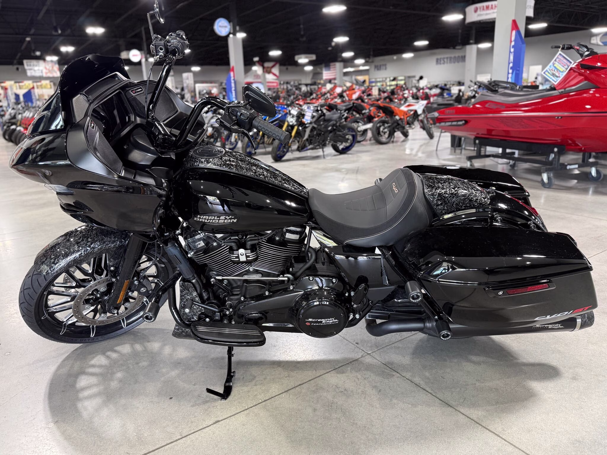 2025 Harley-Davidson Road Glide FLTRX Motorcycle