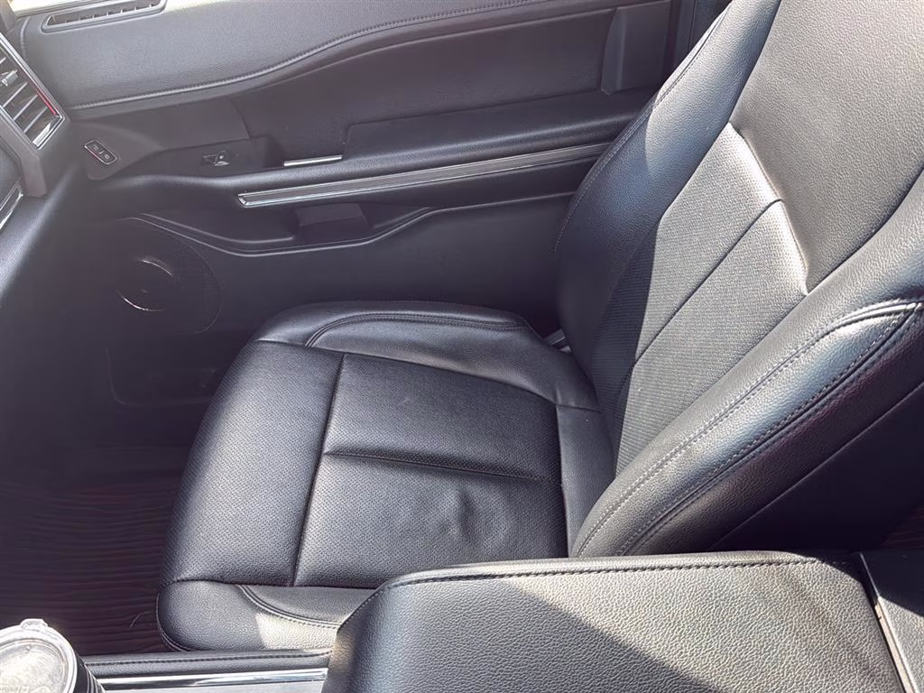 2020 Agate Black Ford Expedition Max XLT 4X4 SUV