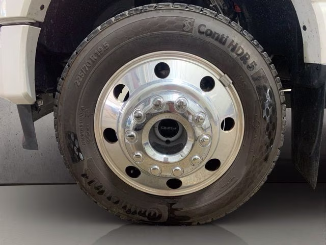2026 Star White Metallic TC Ford Super Duty F-450 DRW Platinum 4X4 Truck