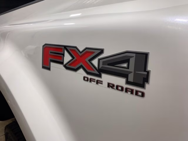 2026 Star White Metallic TC Ford Super Duty F-450 DRW Platinum 4X4 Truck