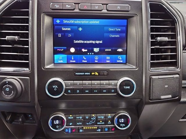 2020 Iconic Silver Metallic Ford Expedition Max Limited 4X4 SUV