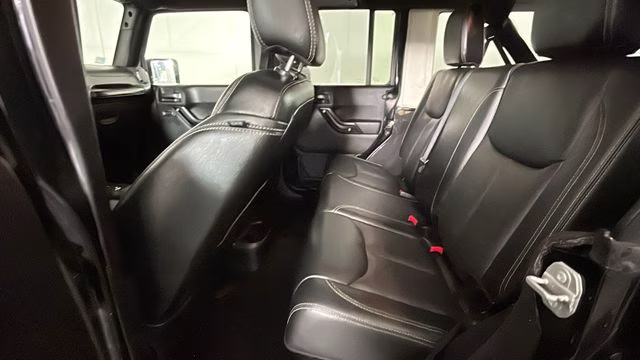 2017 Black Clearcoat Jeep Wrangler Unlimited Sport 4X4 SUV