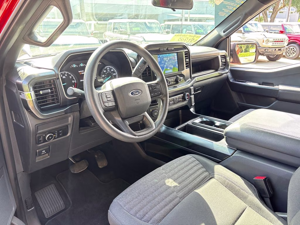 2023 Chili Pepper Red Ford F-150 XL 4X4 Truck
