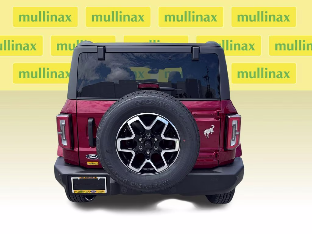 2026 Ruby Red Metallic Tinted Clearcoat Ford Bronco Outer Banks 4X4 SUV