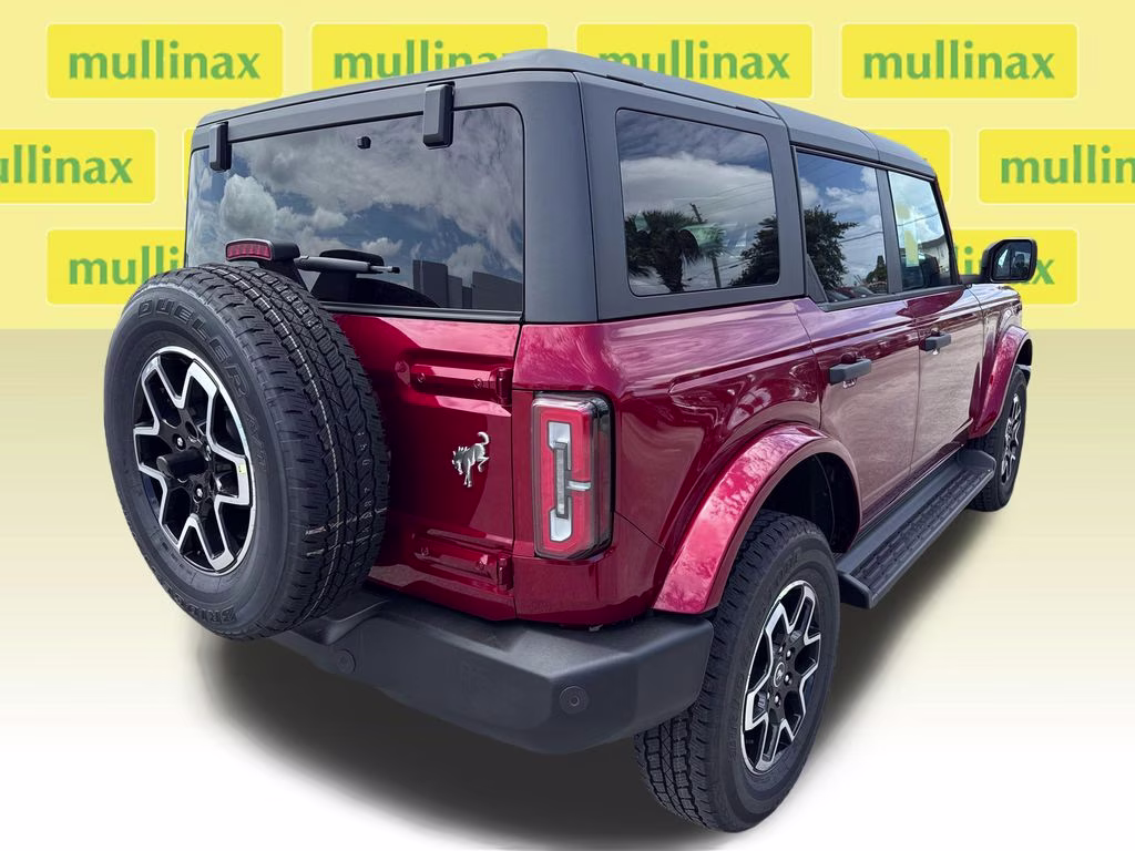 2026 Ruby Red Metallic Tinted Clearcoat Ford Bronco Outer Banks 4X4 SUV