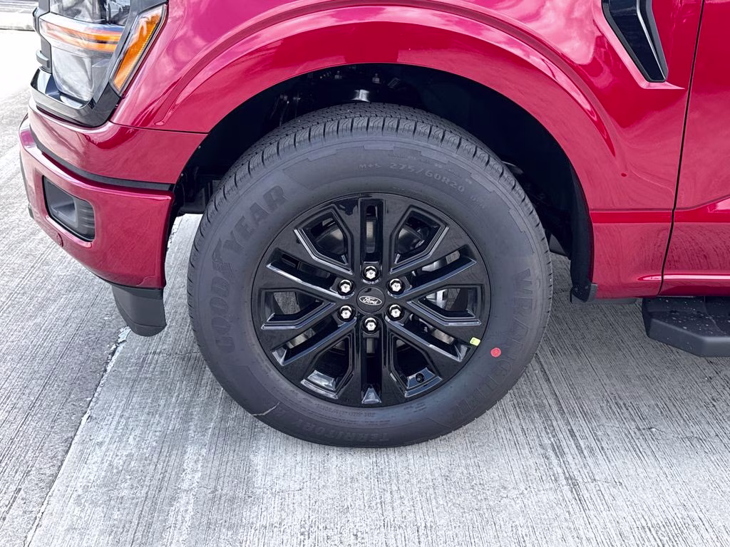 2026 Ruby Red Met Tinted CC Ford F-150 XLT RWD Truck
