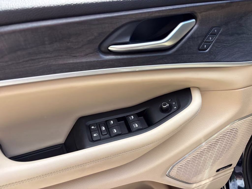 2023 Midnight Sky Jeep Grand Cherokee L Limited RWD SUV