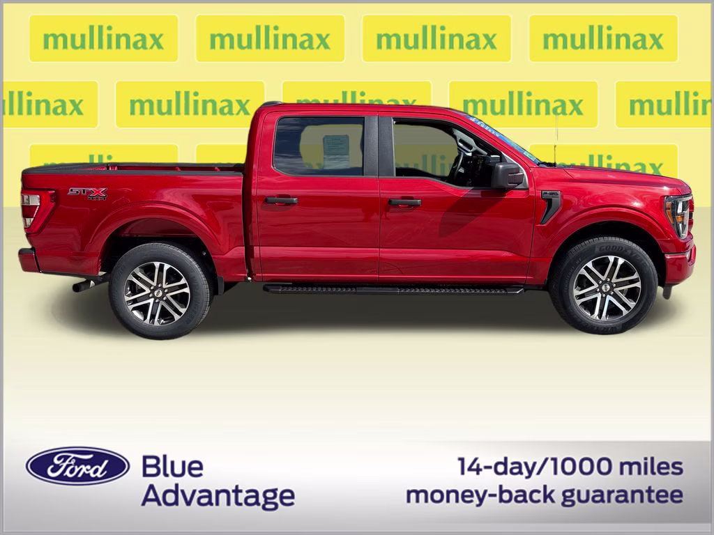 2023 Chili Pepper Red Ford F-150 XL 4X4 Truck