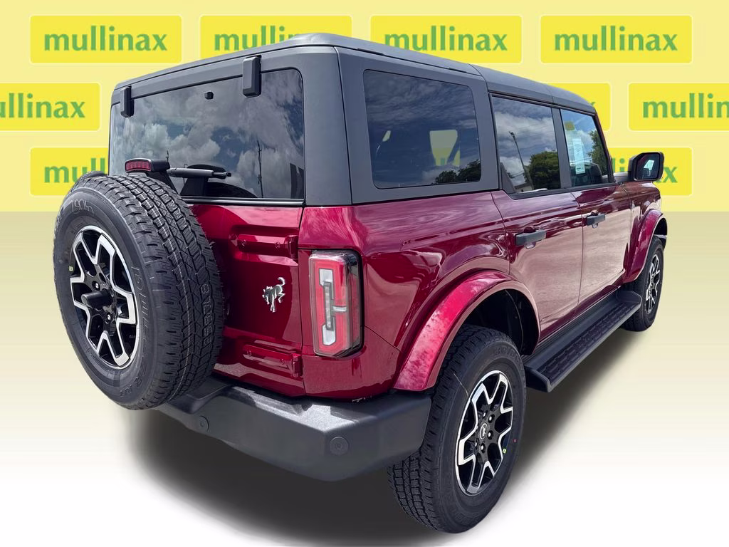2026 Ruby Red Met Tinted CC Ford Bronco Outer Banks 4X4 SUV