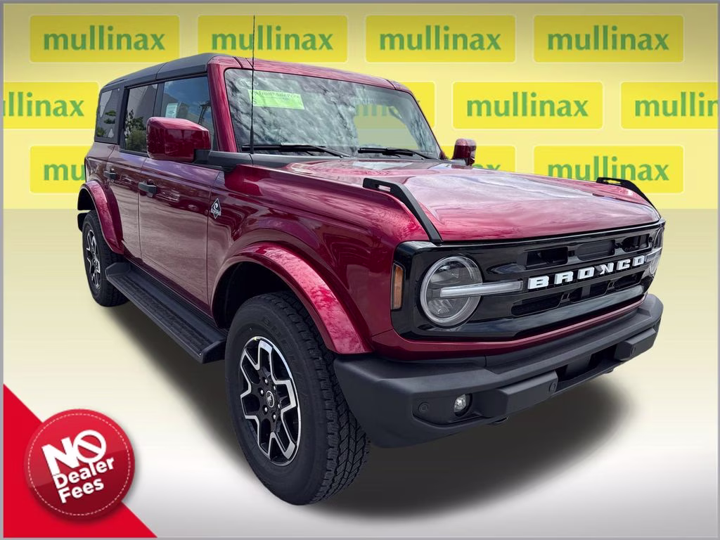 2026 Ruby Red Metallic Tinted Clearcoat Ford Bronco Outer Banks 4X4 SUV