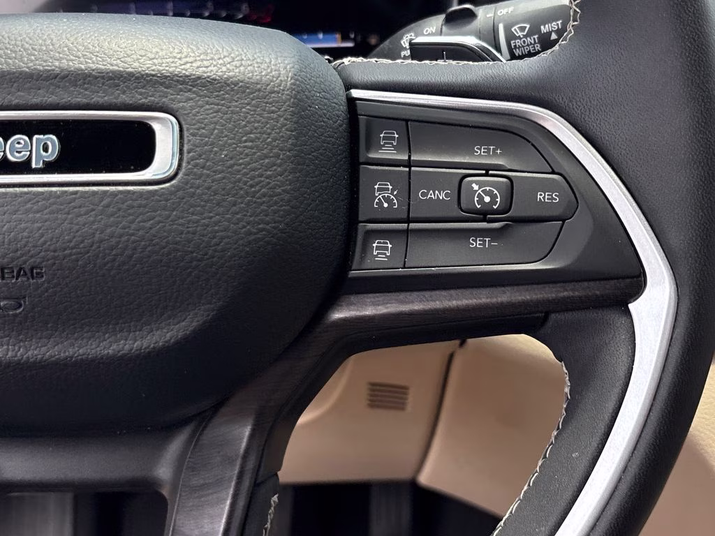 2023 Midnight Sky Jeep Grand Cherokee L Limited RWD SUV