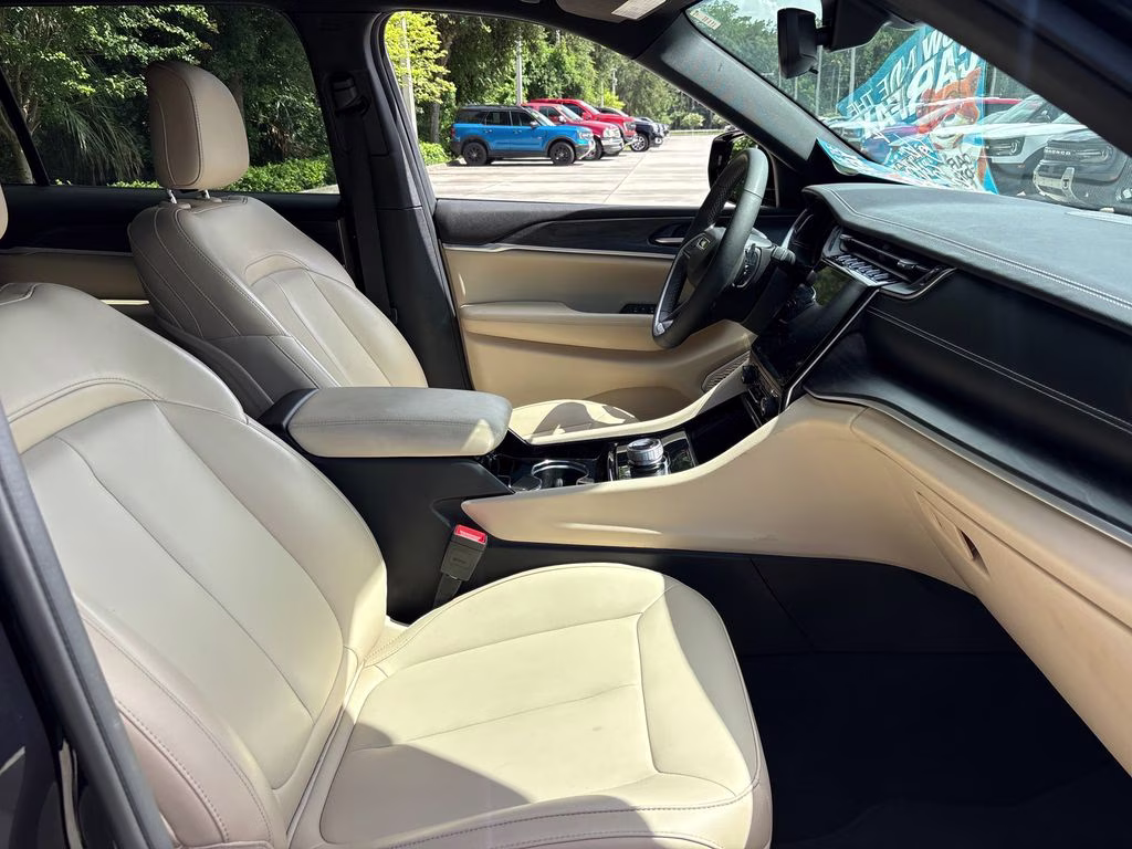 2023 Midnight Sky Jeep Grand Cherokee L Limited RWD SUV