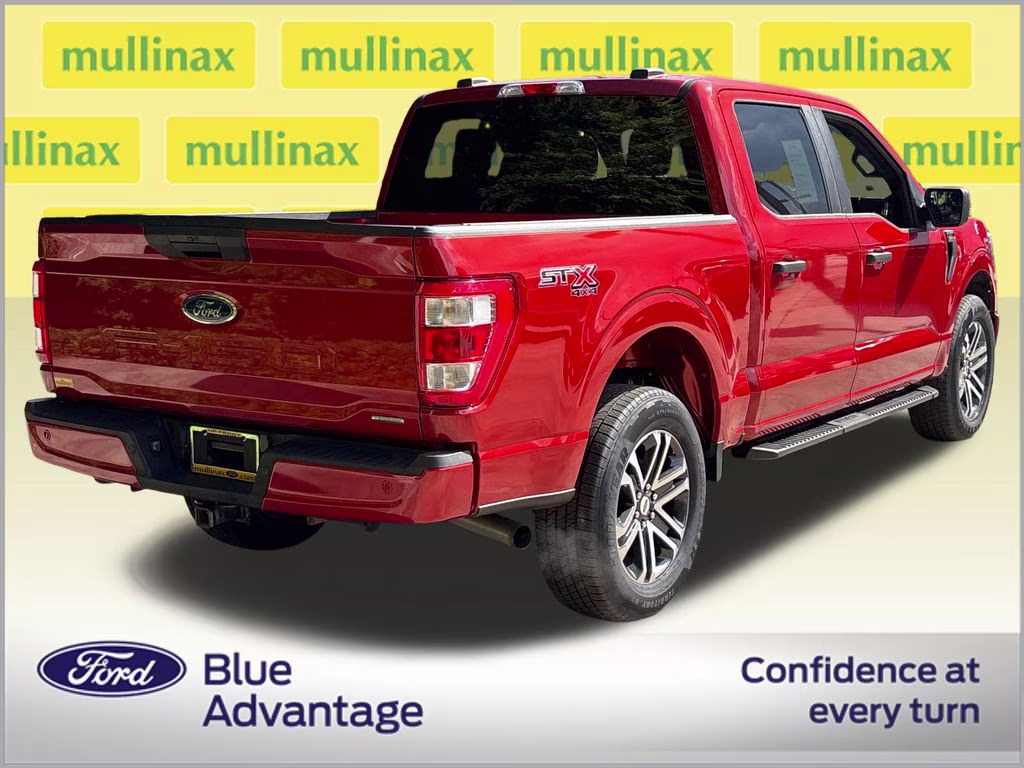 2023 Chili Pepper Red Ford F-150 XL 4X4 Truck