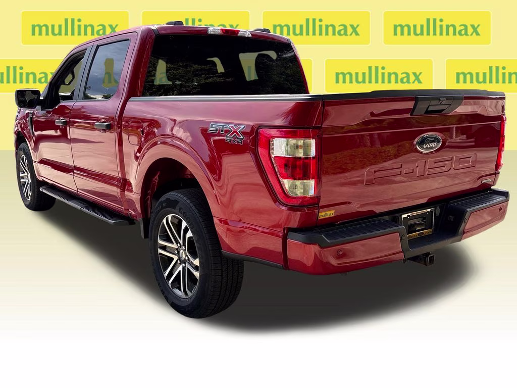 2023 Chili Pepper Red Ford F-150 XL 4X4 Truck