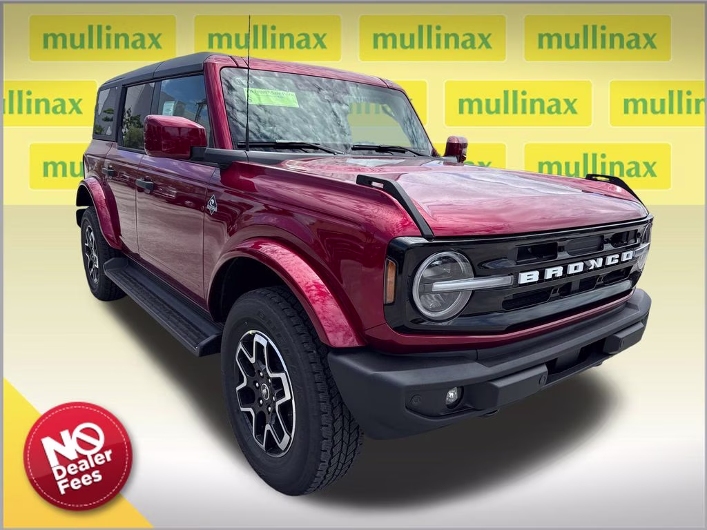 2026 Ruby Red Metallic Tinted Clearcoat Ford Bronco Outer Banks 4X4 SUV