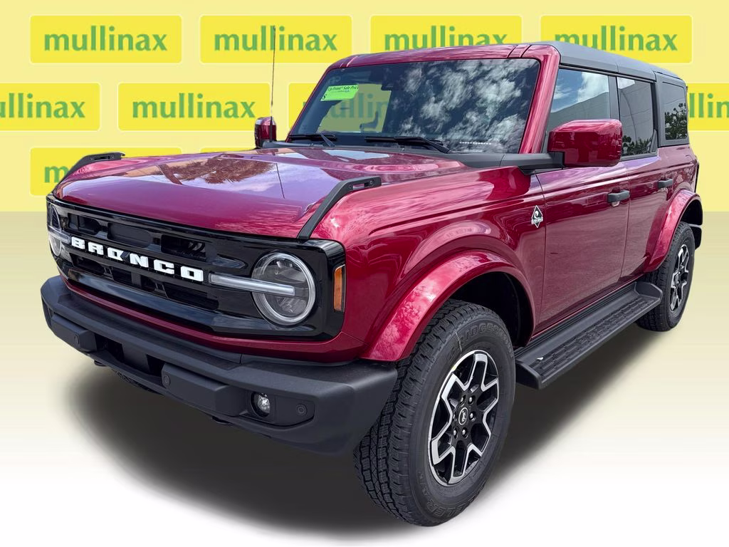 2026 Ruby Red Metallic Tinted Clearcoat Ford Bronco Outer Banks 4X4 SUV