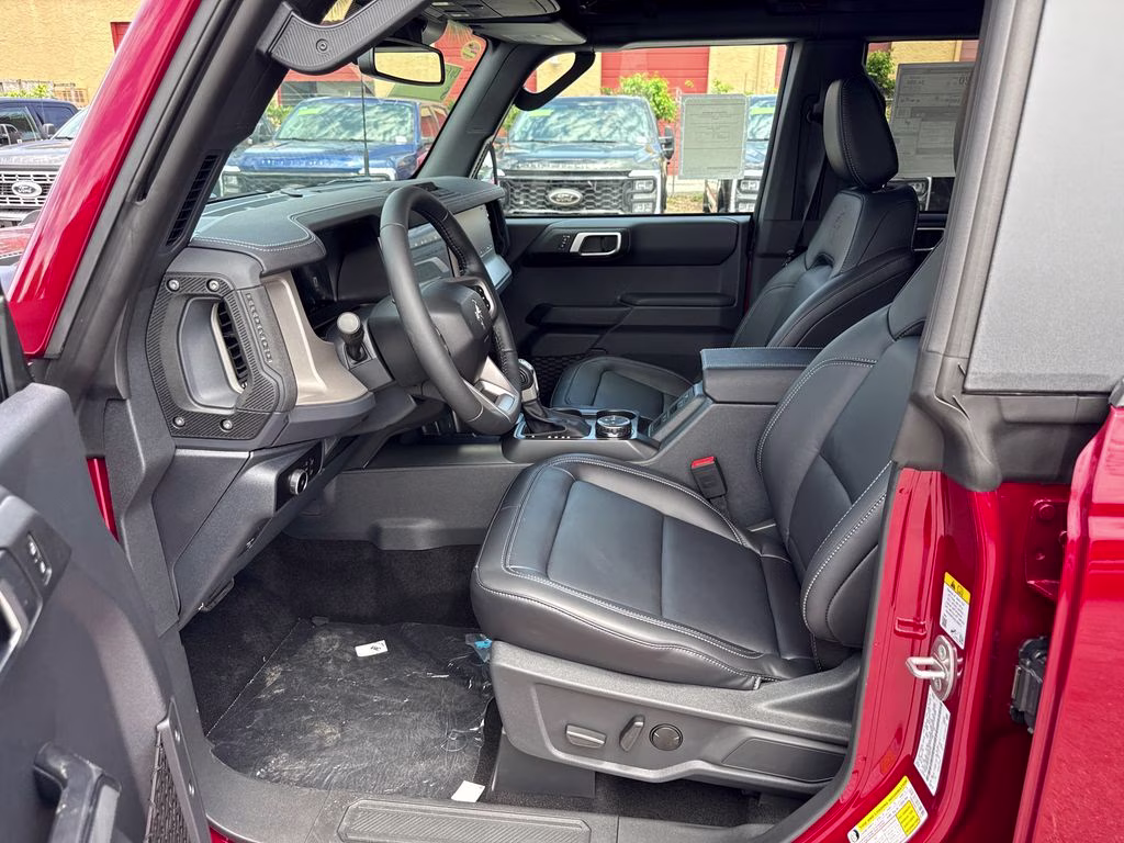 2026 Ruby Red Metallic Tinted Clearcoat Ford Bronco Outer Banks 4X4 SUV