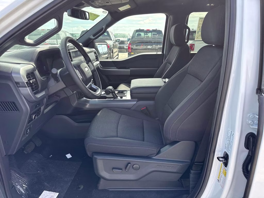 2026 Oxford White Ford F-150 XLT RWD Truck