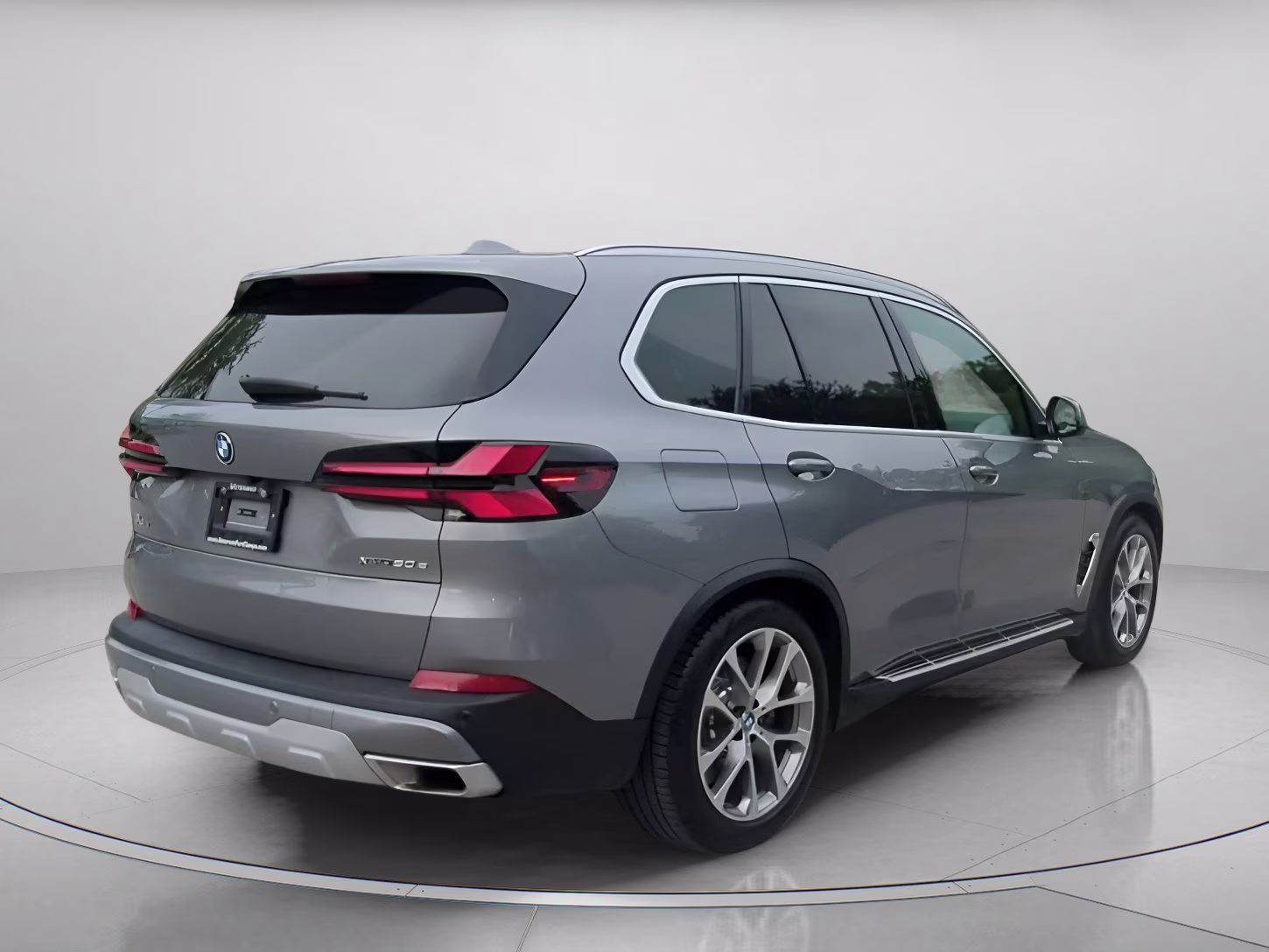 2025 Skyscraper Gray Metallic BMW X5 xDrive50e AWD SUV