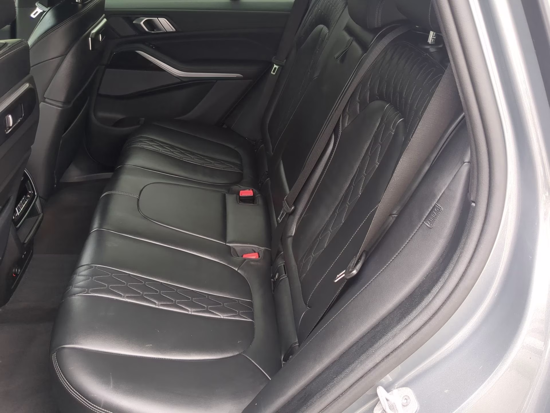 2025 Skyscraper Gray Metallic BMW X5 xDrive50e AWD SUV