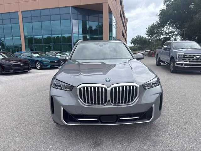 2025 Skyscraper Gray Metallic BMW X5 xDrive50e AWD SUV