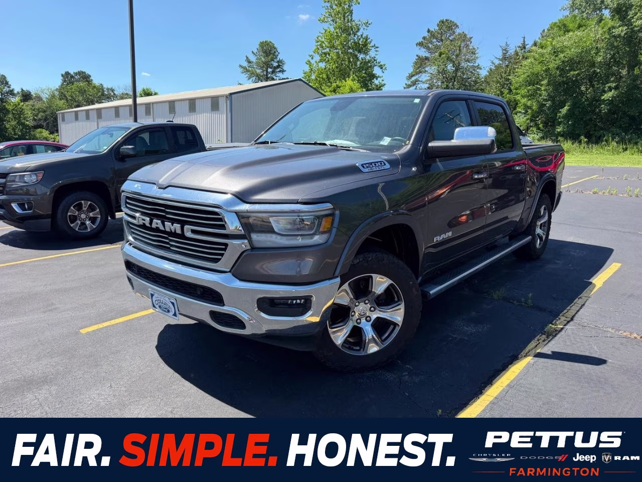 2019 Granite Crystal Metallic Clearcoat Ram 1500 4WD Laramie Crew Cab 4X4 Truck